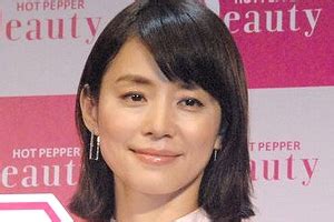 【石田ゆり子エロ画像53枚】ヌードでおっぱいもろ乳首濡れ場や。